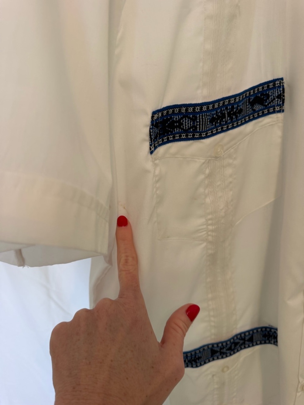 Guayabera Authentica White Embroidered 4-Pocket Guayabera Shirt Men’s Size 44 - Picture 9 of 10